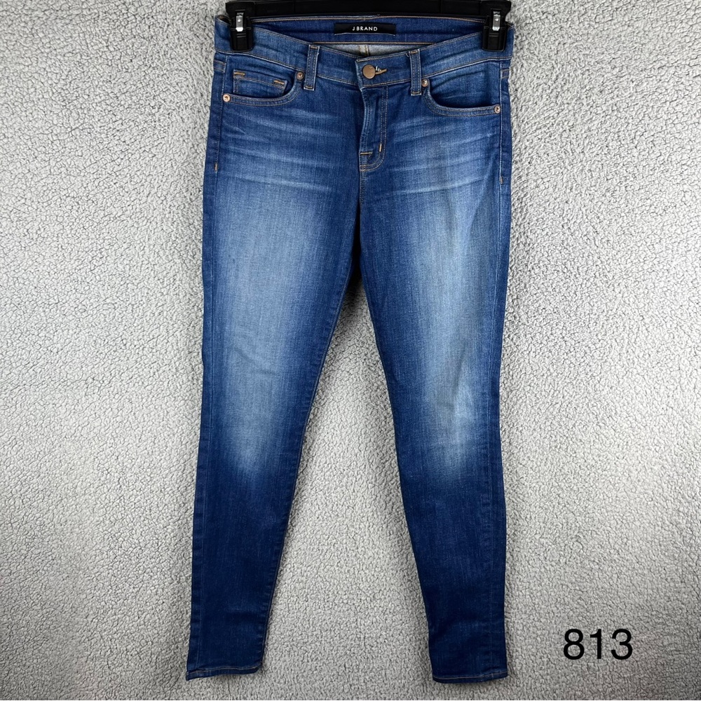 J Brand‎ Women’s Size 26 Skinny Leg Mid-rise Medium Wash Cotton Blend Jeans